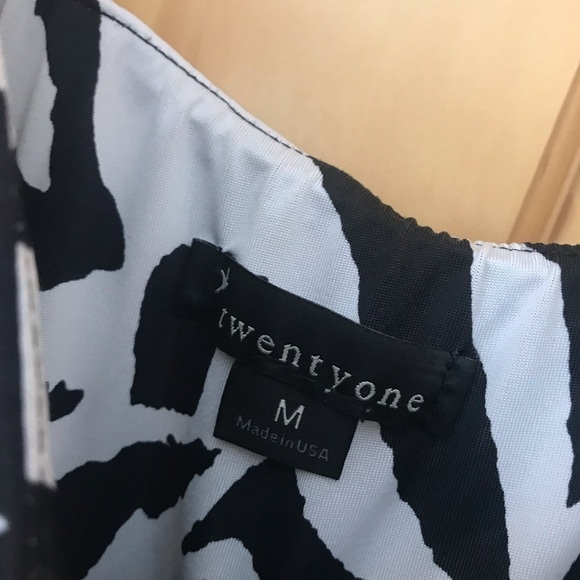 Forever Twentyone zebra print bubble skirt tank dress Jr M - Picture 4 of 5